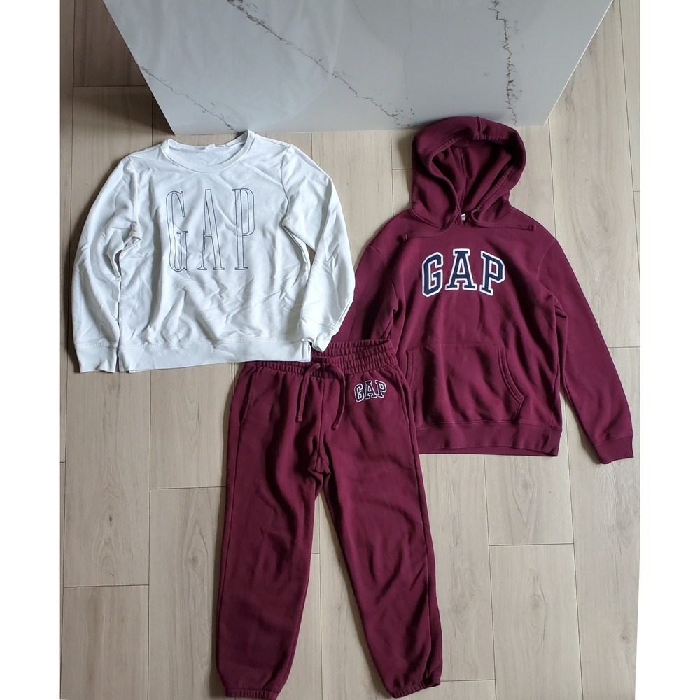 GAP Sweatsuit Set Womens XS Burgundy Hoodie Joggers Crewneck 3 Pc Logo